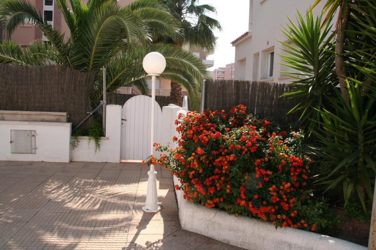 R142 Manila Resort Central Calafell Exterior foto